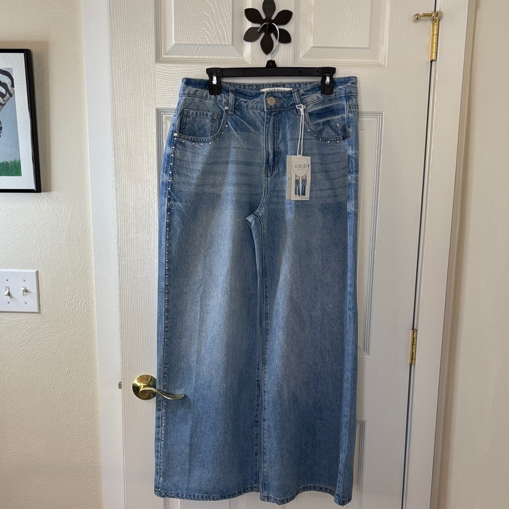 9th & Main Light Blue Wide Leg High Waist Studded Women's Jeans Size 8/10